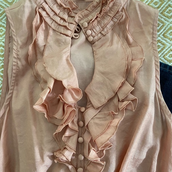 Forever 21 Ruffle Top - Picture 3 of 4